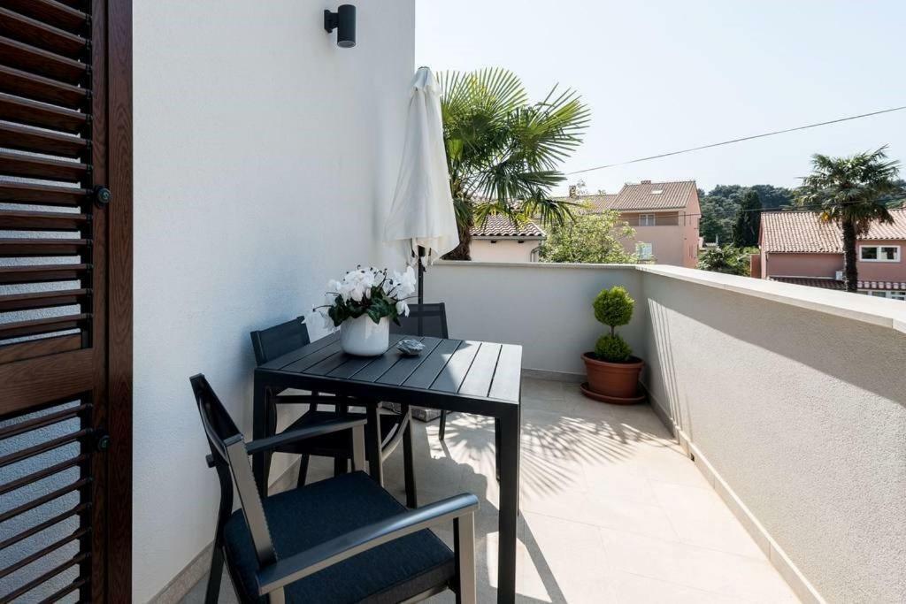 Apartments Medora โรวีน ภายนอก รูปภาพ