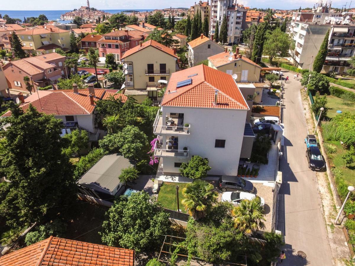 Apartments Medora โรวีน ภายนอก รูปภาพ