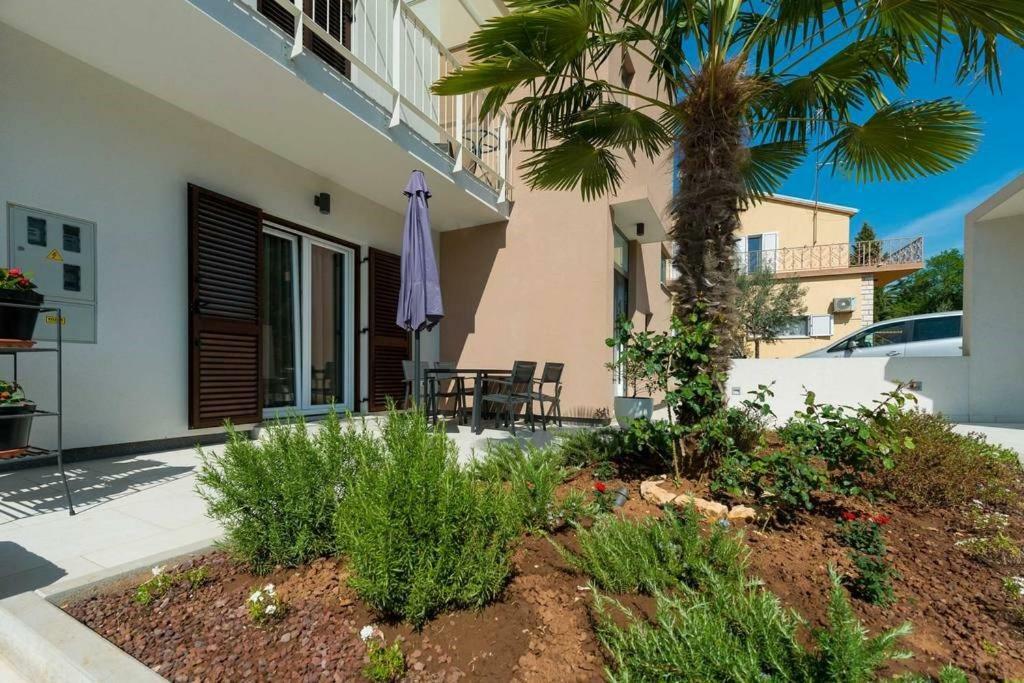 Apartments Medora โรวีน ภายนอก รูปภาพ