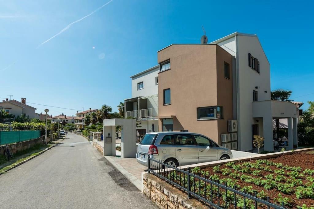 Apartments Medora โรวีน ภายนอก รูปภาพ