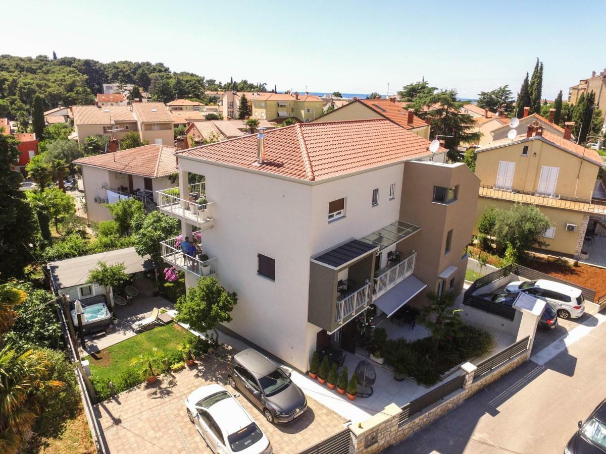 Apartments Medora โรวีน ภายนอก รูปภาพ